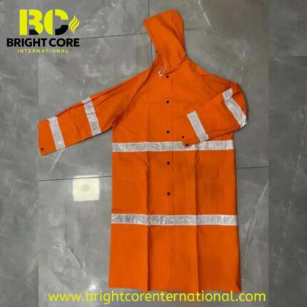 PVC/Polyester Rain Gown with reflective strips